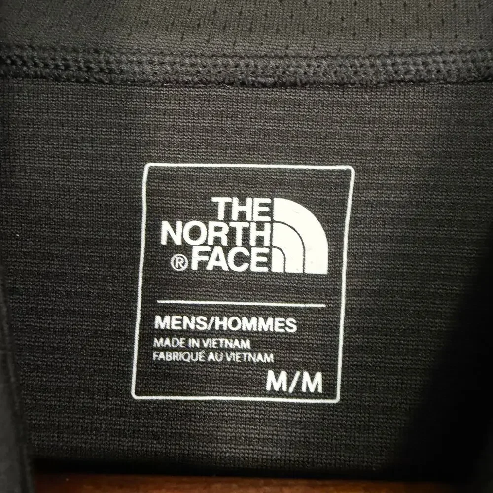 The North Face Men’s M 1/4 Zip Base Layer Black Lightweight Hiking Gorpcore